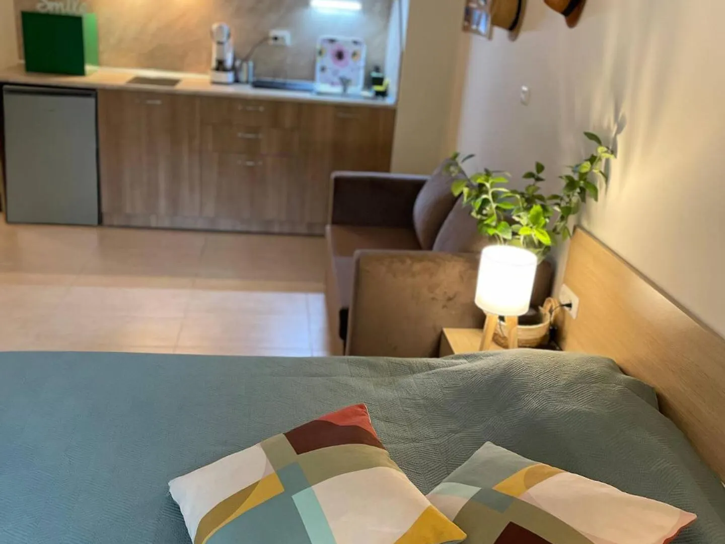 Good Mood Studio In Green Life First Line Sozopol